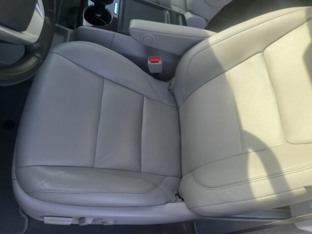 Toyota Sienna III (XL30), 7 мест, 2018 г.
