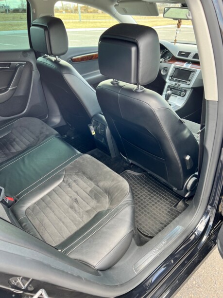 Volkswagen Passat B7, 2011 г.