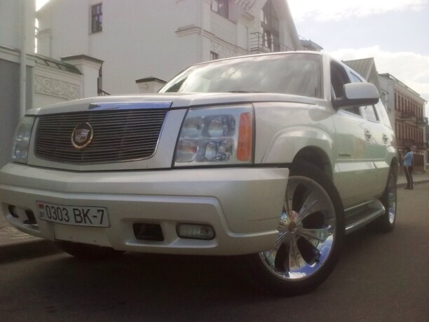 Cadillac Escalade II, 7 мест, 2002 г.