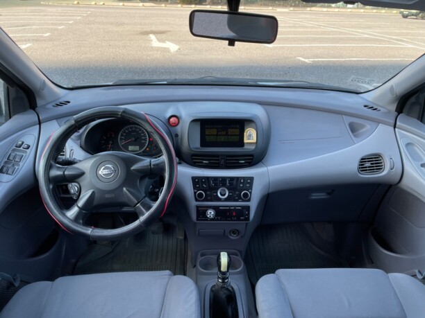 Nissan Almera Tino, 2004 г.