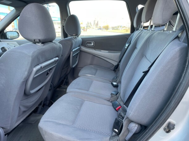 Nissan Almera Tino, 2004 г.