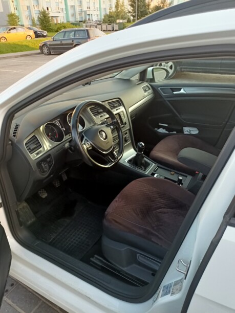 Volkswagen Golf VII, 2015 г.