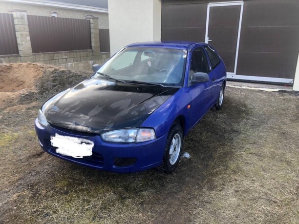 Mitsubishi Colt V, 1996 г.