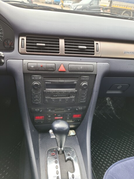 Audi A6 C5, 2001 г.