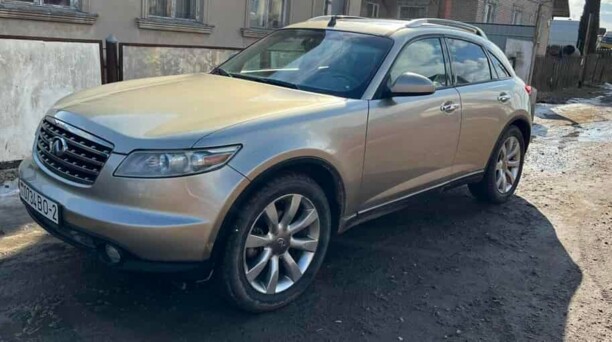 Infiniti FX I, 2003 г.