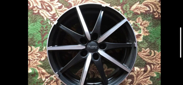 7.5x17 5x114.3 2 шт.