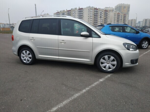 Volkswagen Touran II, 2010 г.