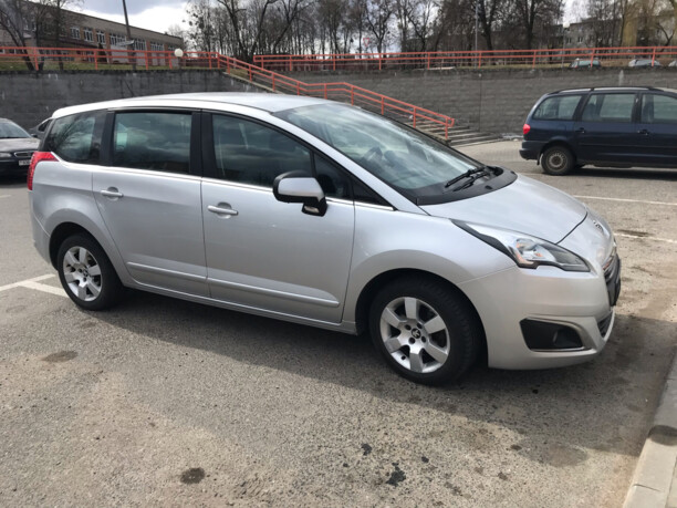Peugeot 5008 I · Рестайлинг, 7 мест, 2016 г.