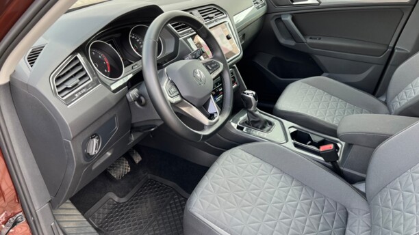 Volkswagen Tiguan II· Рестайлинг, 2021 г.