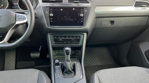 Volkswagen Tiguan II· Рестайлинг, 2021 г.