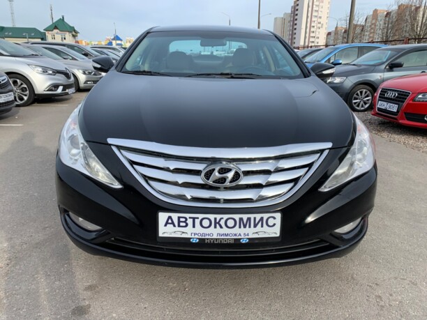 Hyundai Sonata YF, 2010 г.