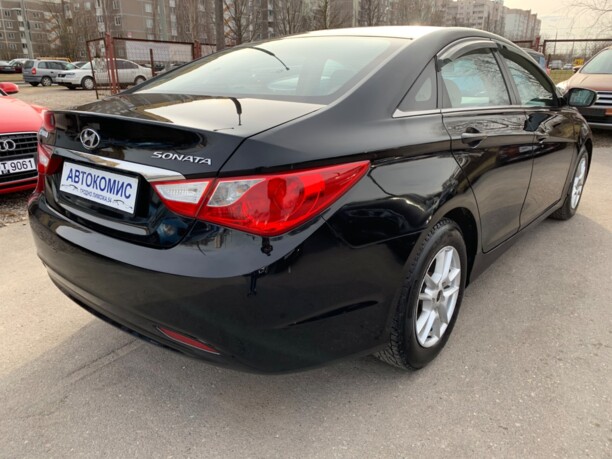 Hyundai Sonata YF, 2010 г.