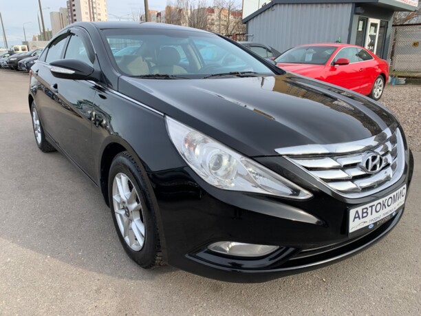 Hyundai Sonata YF, 2010 г.