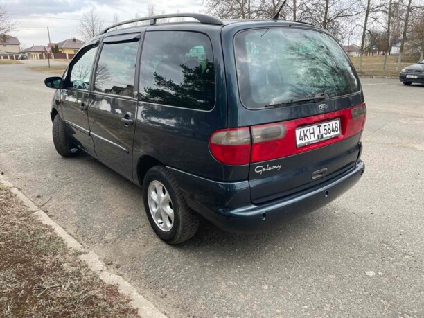 Ford Galaxy I, 7 мест, 1996 г.
