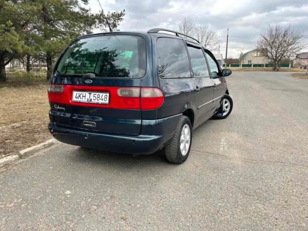 Ford Galaxy I, 7 мест, 1996 г.