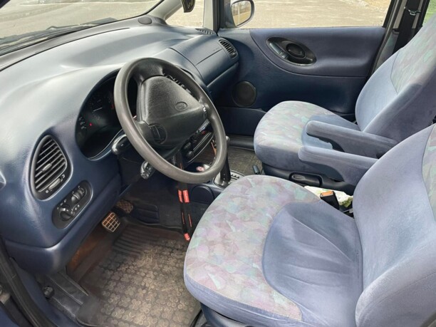 Ford Galaxy I, 7 мест, 1996 г.