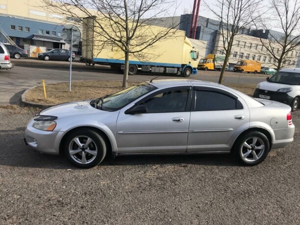 Dodge Stratus II, 2001 г.