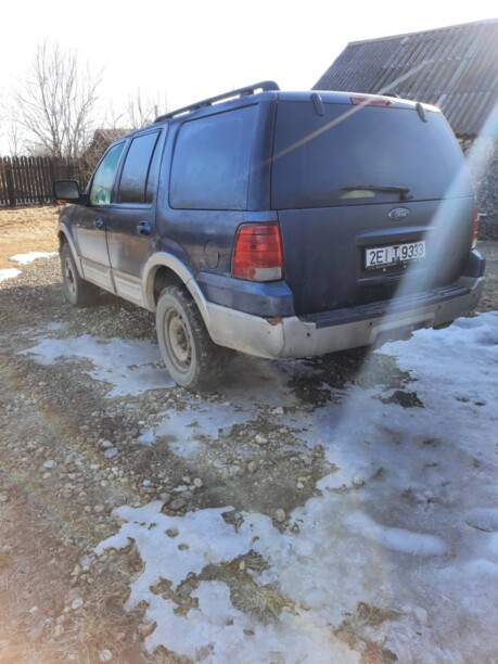 Ford Expedition II, 7 мест, 2004 г.