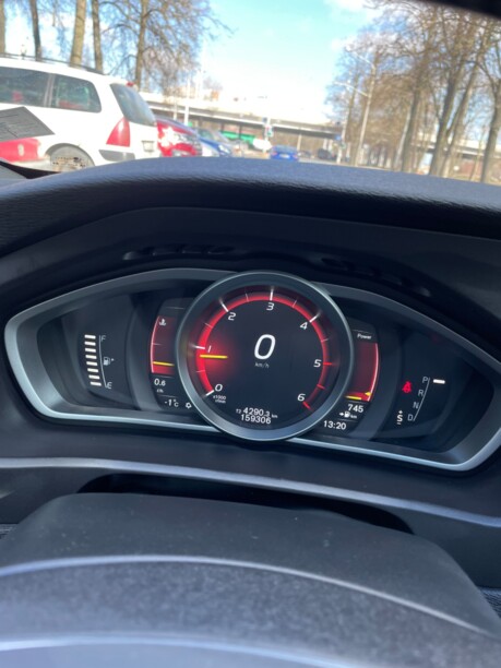 Volvo V40 II · Рестайлинг, 2018 г.