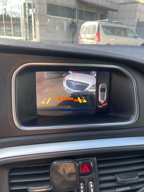 Volvo V40 II · Рестайлинг, 2018 г.