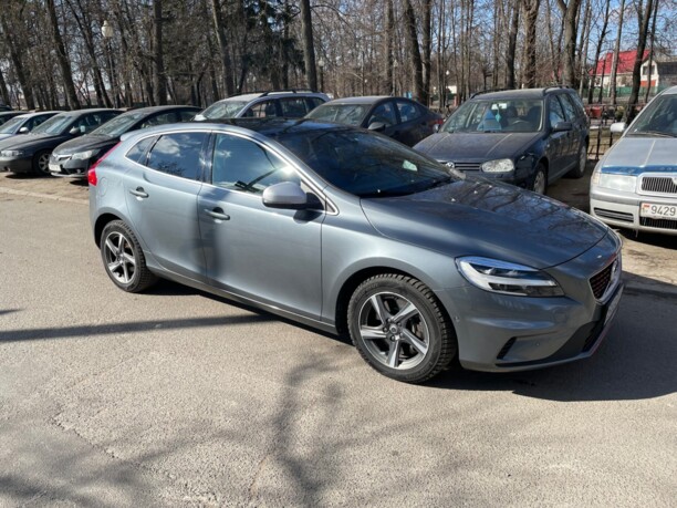 Volvo V40 II · Рестайлинг, 2018 г.