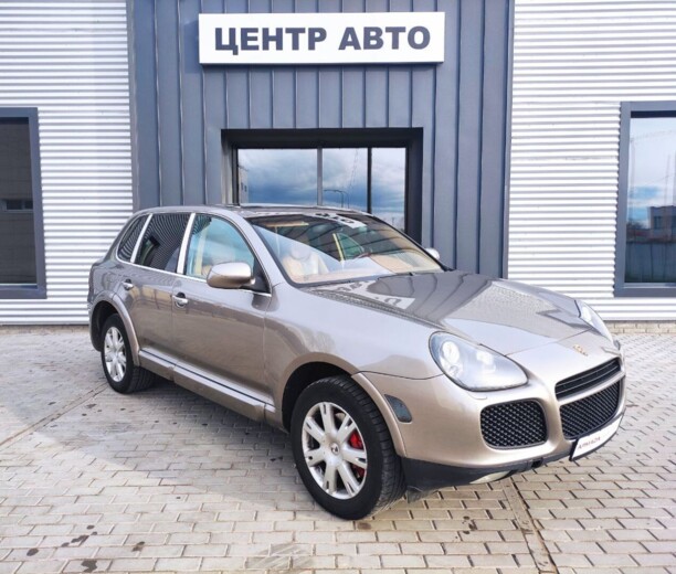 Porsche Cayenne 955, 2003 г.