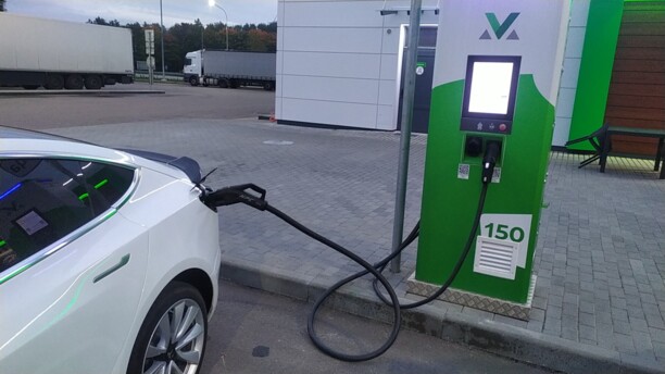 Tesla Model 3, 2020 г.