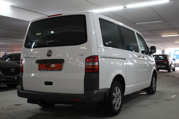 Volkswagen Transporter T5, 2005 г.