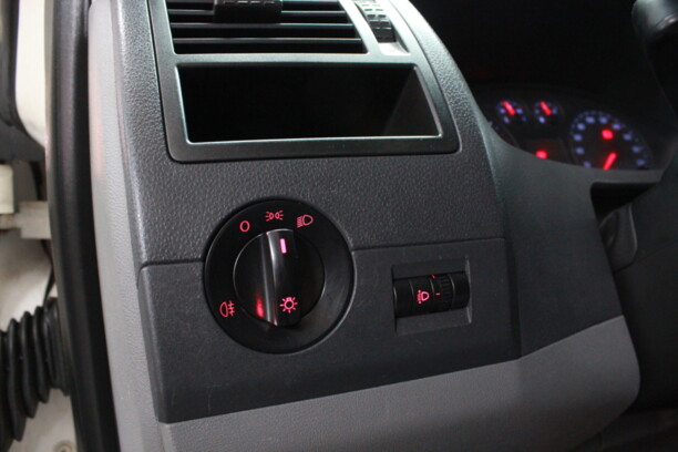 Volkswagen Transporter T5, 2005 г.