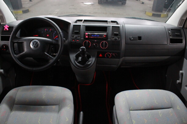Volkswagen Transporter T5, 2005 г.