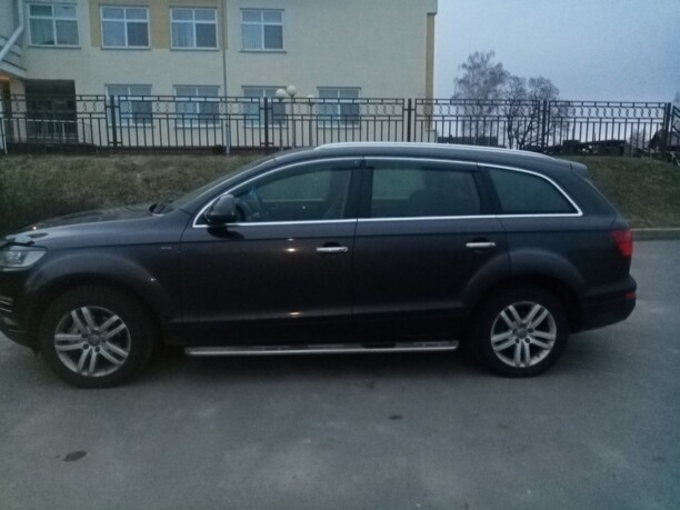 Audi Q7 4L, 7 мест, 2007 г.