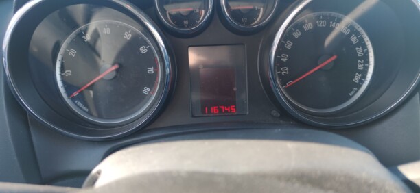 Opel Astra J, 2010 г.
