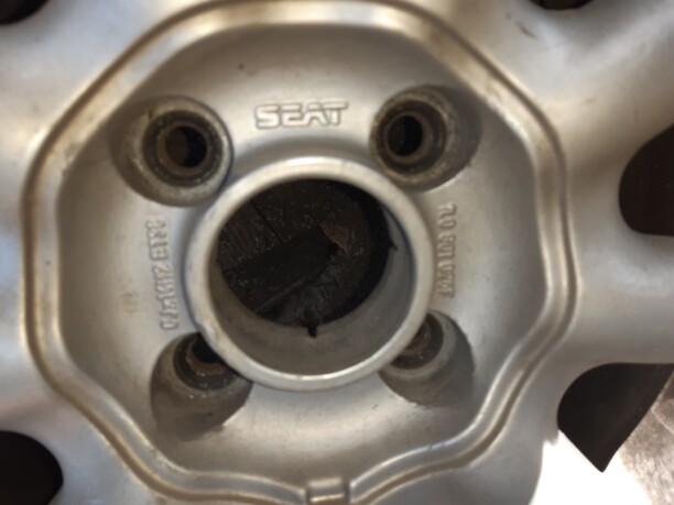 Seat 6x14 4x100 4 шт.