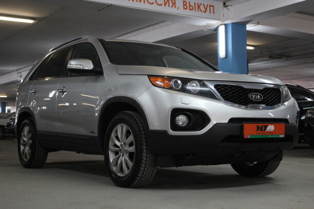 Kia Sorento II, 7 мест, 2010 г.