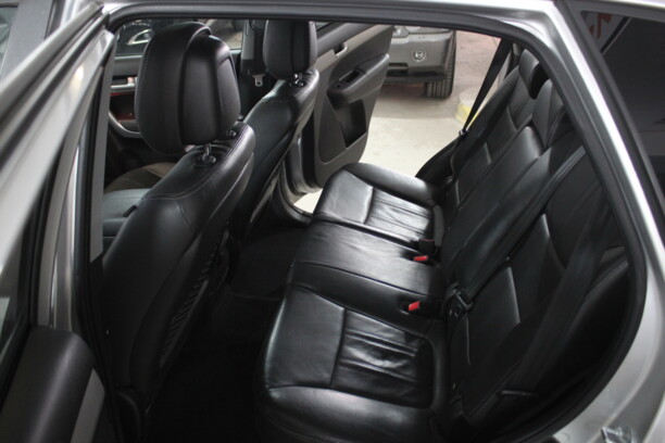 Kia Sorento II, 7 мест, 2010 г.