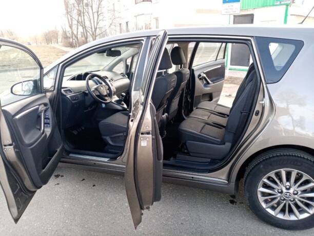 Toyota Verso I · Рестайлинг, 2017 г.