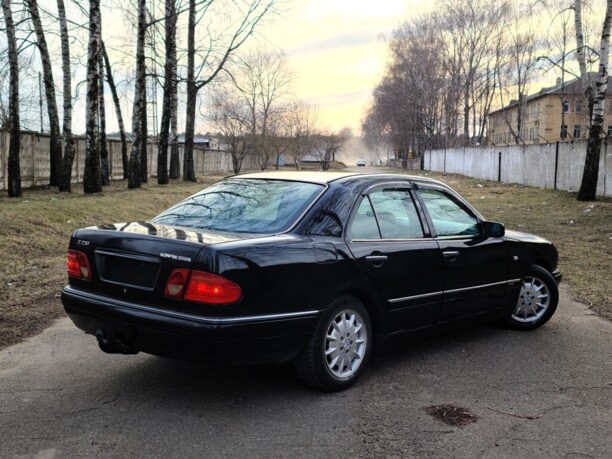Mercedes-Benz E-Класс W210, S210, 1996 г.