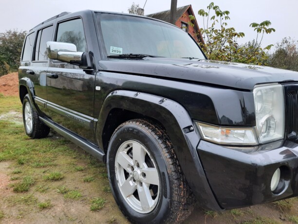 Jeep Commander, 7 мест, 2006 г.