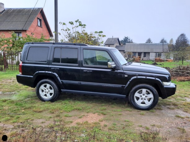 Jeep Commander, 7 мест, 2006 г.