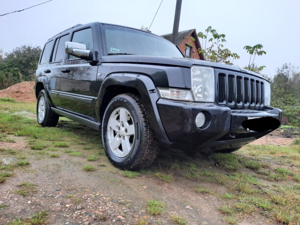 Jeep Commander, 7 мест, 2006 г.