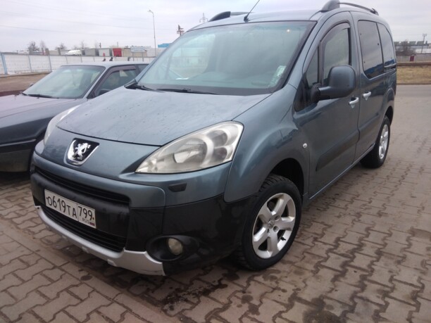Peugeot Partner II, 2010 г.