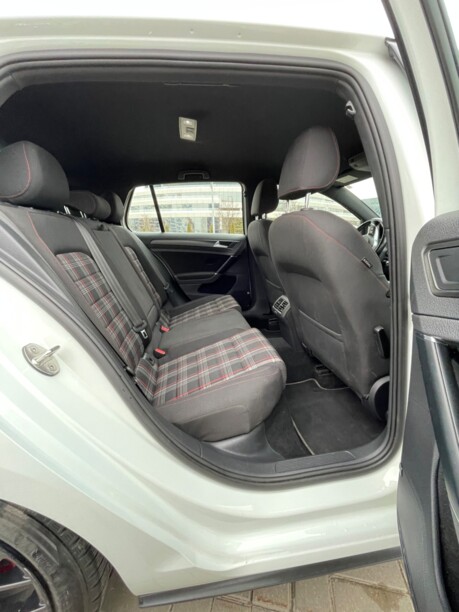 Volkswagen Golf GTI VII · Рестайлинг, 2017 г.