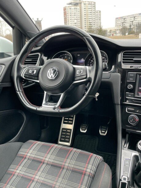 Volkswagen Golf GTI VII · Рестайлинг, 2017 г.