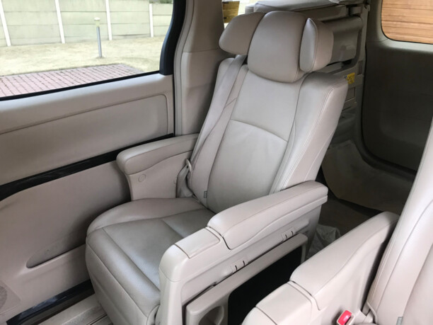 Toyota Alphard II, 2011 г.