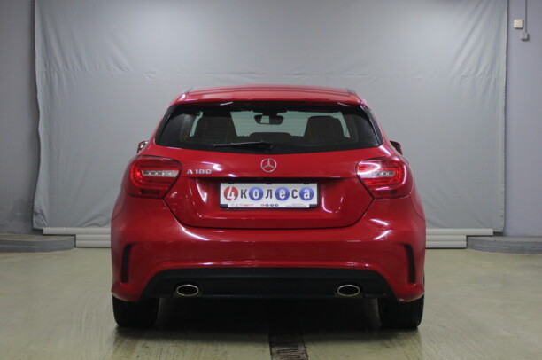 Mercedes-Benz A-Класс W176, 2015 г.