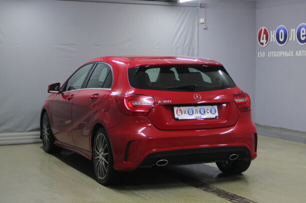 Mercedes-Benz A-Класс W176, 2015 г.
