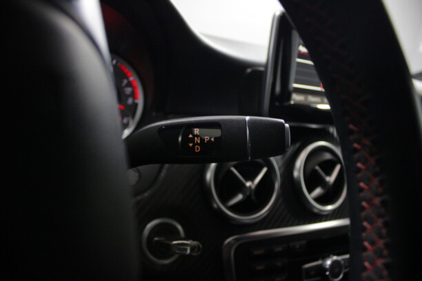 Mercedes-Benz A-Класс W176, 2015 г.