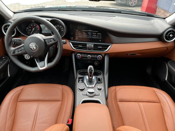 Alfa Romeo Giulia, 2020 г.