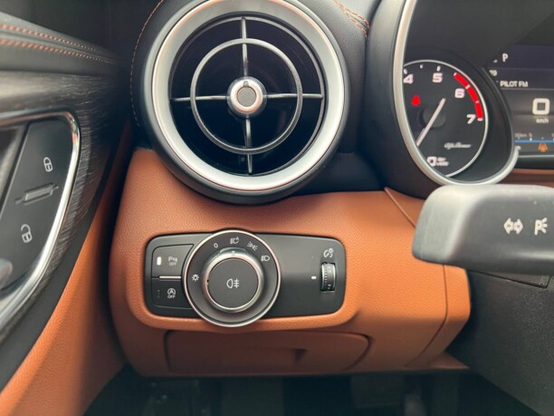 Alfa Romeo Giulia, 2020 г.