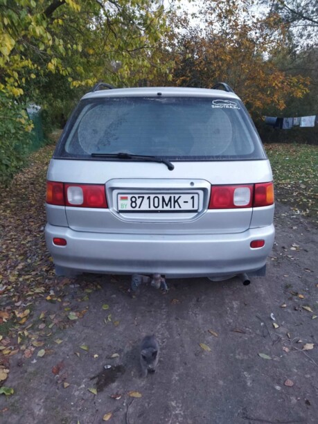 Toyota Picnic, 7 мест, 2000 г.